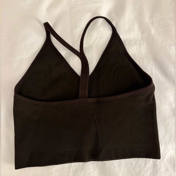 Set Active Ribbed Racerback Cropped Tank / Bra - Picture 2 of 2